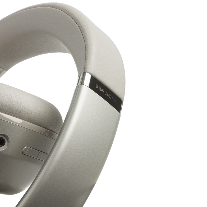 JBL Tour One M2 - Champagne - Wireless over-ear Noise Cancelling headphones - Detailshot 8 image number null